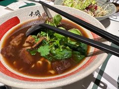 -静香HOUSE·全时段融合餐厅(七星欢乐颂店)