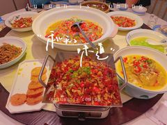 -俏湘厨•地道湘菜(建华南路店)