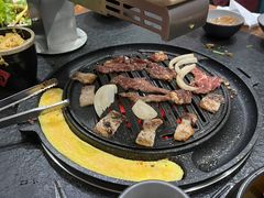 -七甲山烤肉(长白山奇石山珍根艺一条街店)