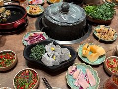 -蘑界·野生菌火锅(深业上城店)