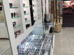 -罗创丹阳眼镜(童卫路店)