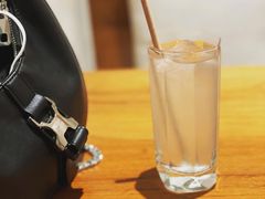 -Line 咖啡(石厦花园店)