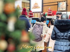 -Laderach 莱德拉(上海环贸iapm店)