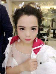 -王子宫殿婚纱摄影(环山路总店)