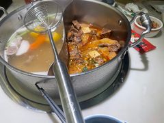 -左庭右院鲜牛肉火锅(浦江欢乐颂店)