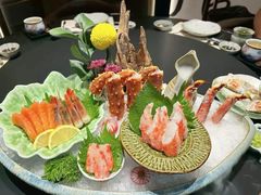 -蟹犇前•帝王蟹雪蟹(陆家嘴店)