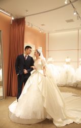 -派丽莫Pellimo原创设计婚纱品牌