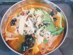 -红鼻子桂林米粉(金唐新光界店)