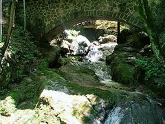 -藏龙百瀑风景区