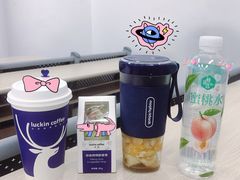 -瑞幸咖啡(1+1大厦店)