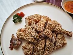 脆皮风沙芝麻鸡拼化皮肉-粤海喜来登酒店·采悦轩中餐厅(天河城店)