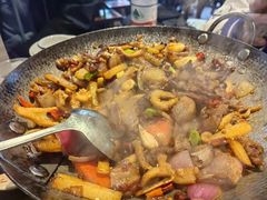-富正毅三下锅·湘西韵味(天门山索道店)