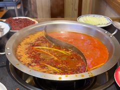 -沸炉重庆老火锅(军事博物馆店)