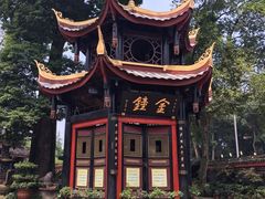 -峨眉山报国寺