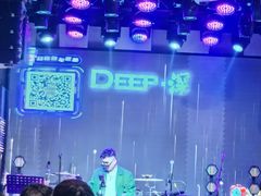 -DEEP·美式餐吧(五棵松华熙LIVE店)