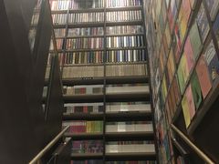 -钟书阁(群光广场店)