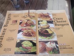 -Let'sBURGERplus·非常创意汉堡(三里屯店)