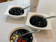 招牌灵芝龟苓膏-梧州双钱龟苓膏(丽港航母店)
