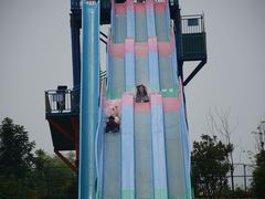 -平江亚马逊水上乐园