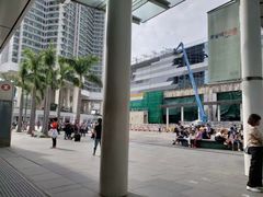 -东荟城名店仓