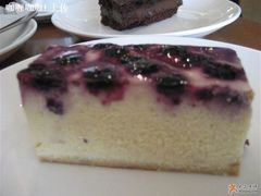 篮莓侧面-榖屋house of flour(张江首店)