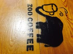 -Who乎coffee&bar
