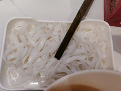 -八合里牛肉火锅(上海世茂广场店)