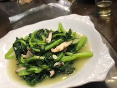 -缘来聚·徽菜名店(黄山宏村店)