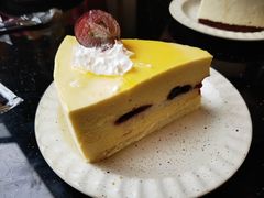 -昆泰嘉华酒店-彩虹吧