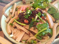 -包整·丝娃娃(甲秀楼景观店)