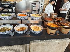 -唐拉雅秀酒店-西锦汇空中BBQ·思创餐厅
