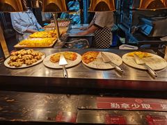 -佰烧海鲜烤肉火锅自助(世茂国际广场店)