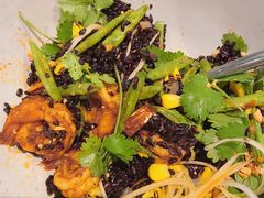 泰式大虾泰碗配辣味青柠水-Wagas沃歌斯(大学路店)