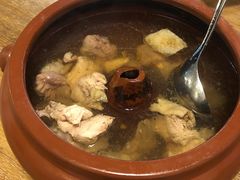 气锅打鸣鸡-旅马餐厅(茅家埠店)