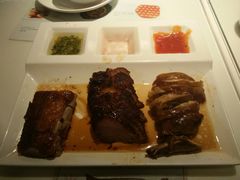 -新大咀港式茶餐厅(宝山万达店)