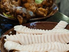 猪天堂-黄潇洒老火锅(九眼桥宏济巷店)