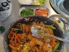 -哈哈碳都·牛肋条无限自助烤肉(台江万达店)