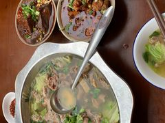 -谢老五跷脚牛肉·非遗传承店