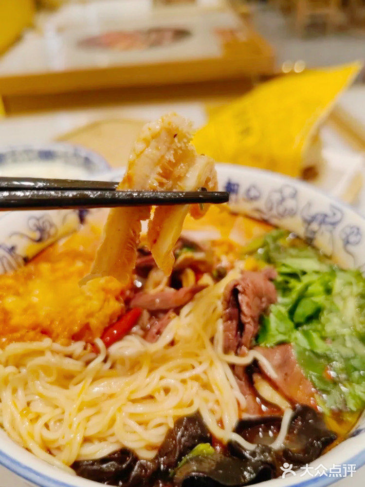 百闻不如见一面！这波联名我先品尝啦[加油]