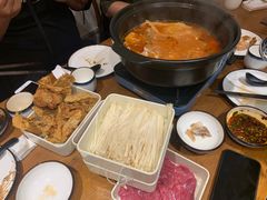 -猫爷的腔调·黔小馆(交大医学住宅区店)
