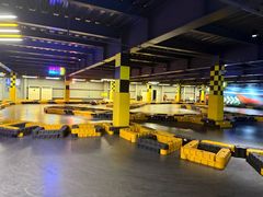 -极限PLAY运动娱乐新世界·团建派对表演休闲馆·室内高空游乐园