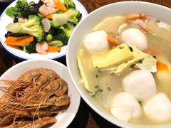 -咸亨酒店•非遗绍兴菜•中华老字号(堂吃餐厅)