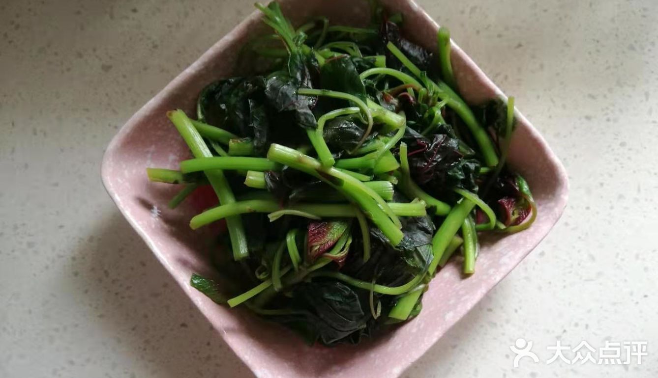 营养丰富的夏日消暑菜-凉拌红苋菜