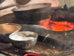 -正宗杨记普洱酸醋米线(总店)