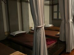 -Arunda oriental massage