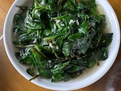 -芦茨金富饭庄·25年老字号·专做稻草鸡