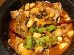 -云海肴·汽锅鸡·云南菜(天山百盛优客店)