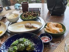 -山港凯悦酒店·BEBA海滩烧烤餐厅酒吧