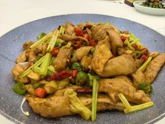-大鸭梨烤鸭店(金顶街店)