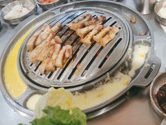 -GOGIYA·咕叽吖韩国传统烤肉店(东方新天地店)